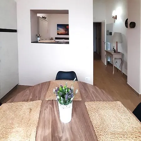 Apartment Regina Anna