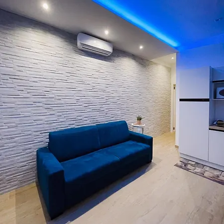 Apartment Regina Anna Bari